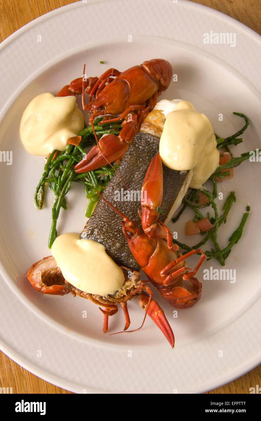 Riverside Restaurant, West Bay, Dorset, Großbritannien, das Lokal ist spezialisiert auf Meeresfrüchte gefangen. eine UK Restaurants Essen Fisch Meeresfrüchte Stockfoto