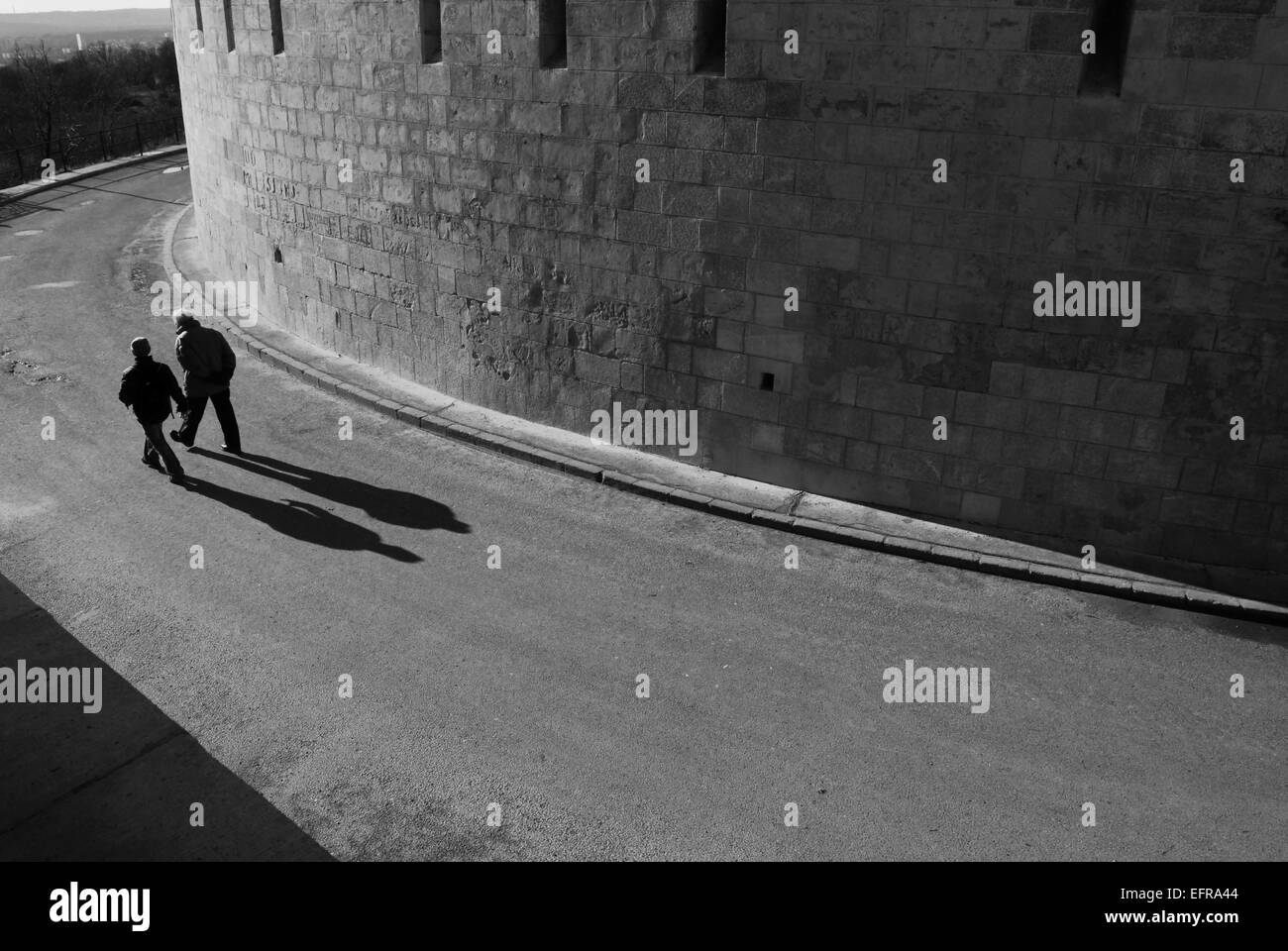 monochrome Straßenfotografie. Stadtbild. Stockfoto