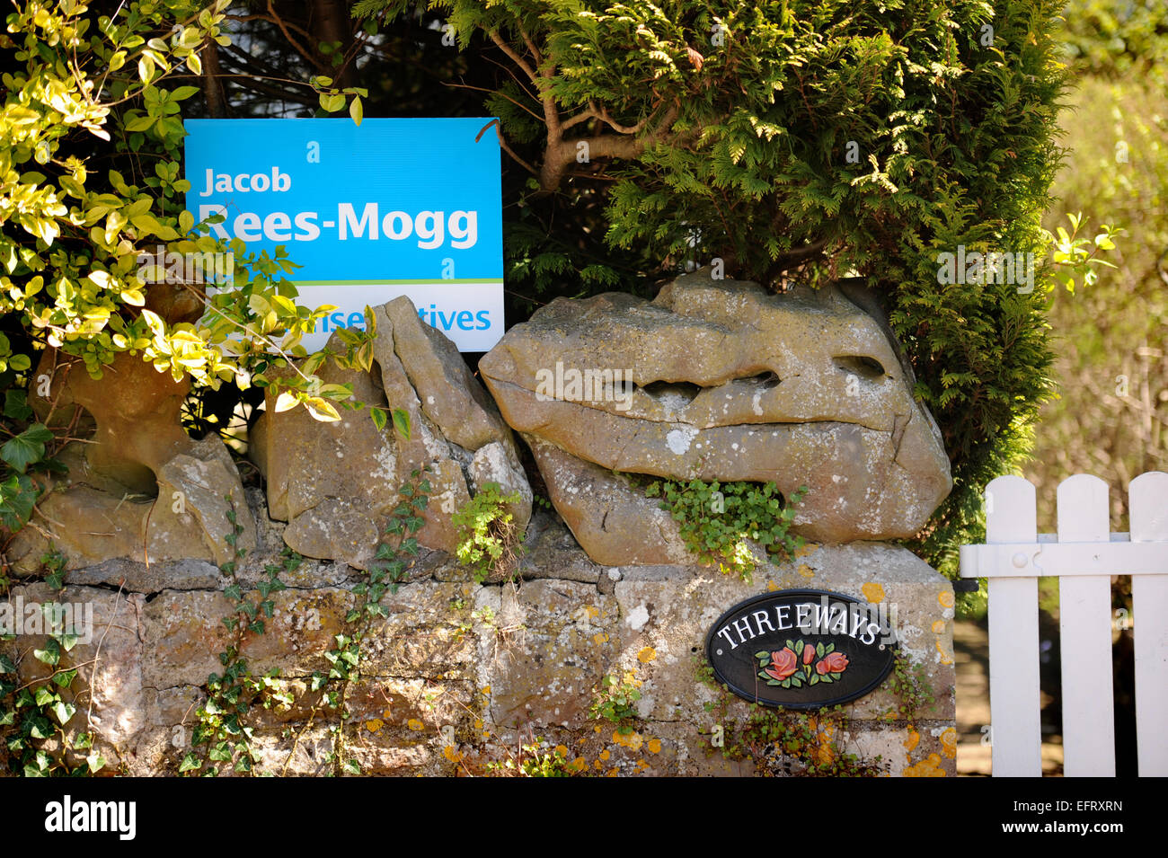 Wahlplakat für den konservativen Politiker Jacob Rees-Mogg, Somerset, Großbritannien Stockfoto