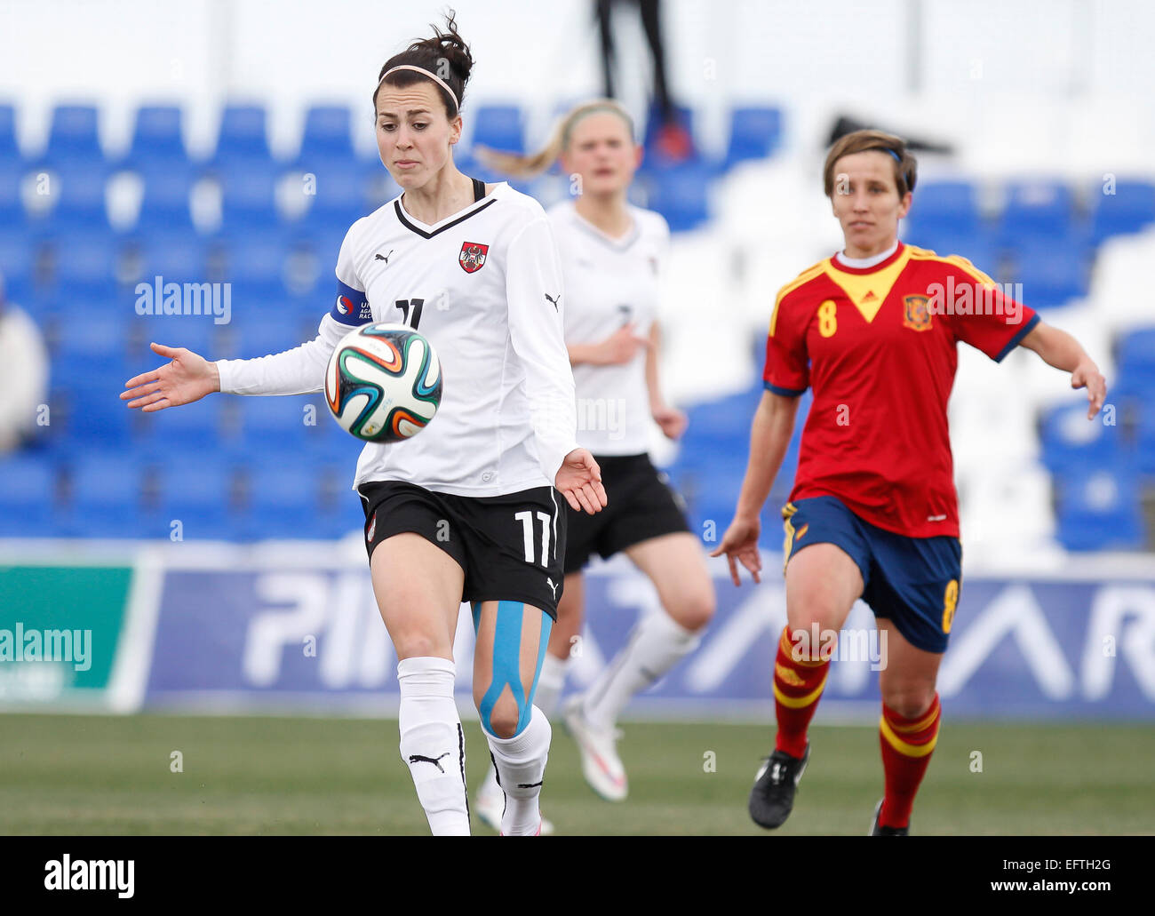 San Pedro del Pinatar, Spanien. 10. Februar 2015. Freundlichen Fußballspiel zwischen Spanien Vs Österreich (Frauen) in den Pinatar Arena Sport Center Kredit: ABEL F. ROS/Alamy Live News Stockfoto