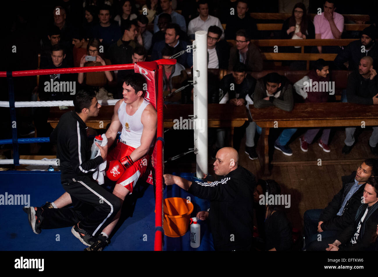 Stadt v Kleid Universität Amateur Boxing - Oxfprd Union Stockfoto