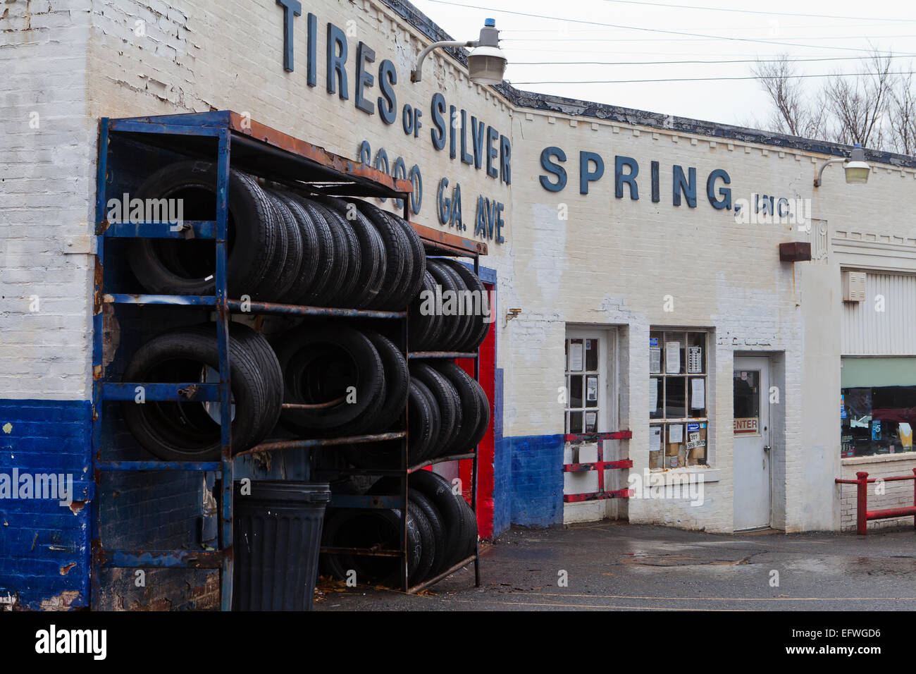 Reifen Shop Schaufenster - Silver Spring, Maryland USA Stockfoto
