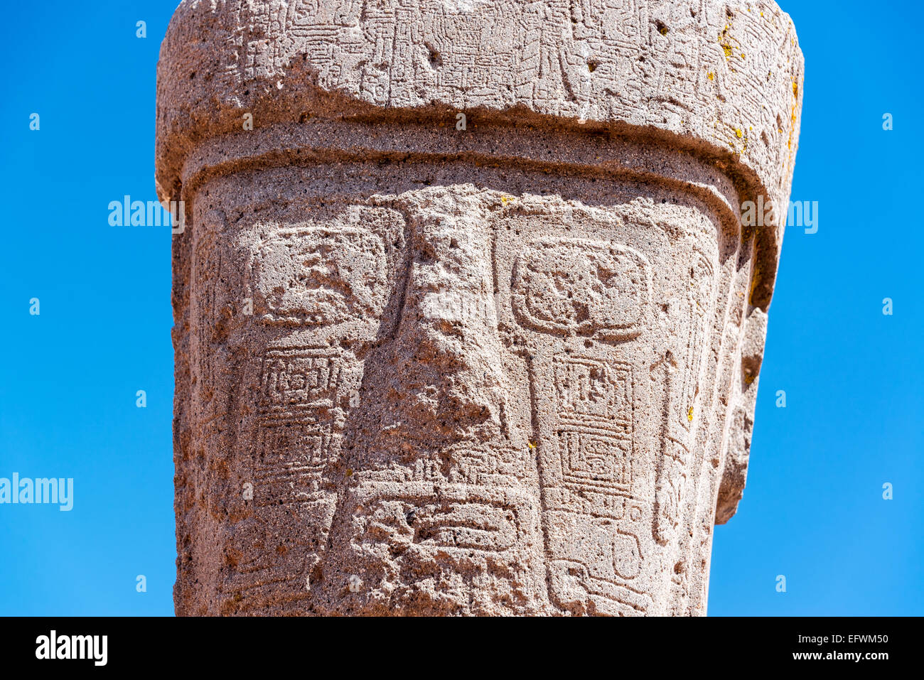 Nahaufnahme des Gesichts ein Monolith in der UNESCO-Weltkulturerbe von Tiwanaku in der Nähe von La Paz, Bolivien Stockfoto