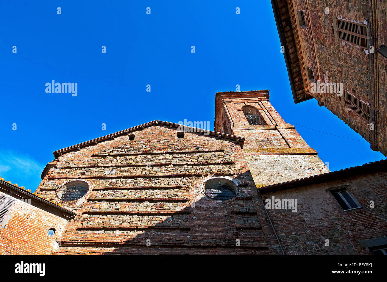 Collegiata von San Michele Arcangelo im Dorf Panicale, Umbrien, Italien, Europa Stockfoto