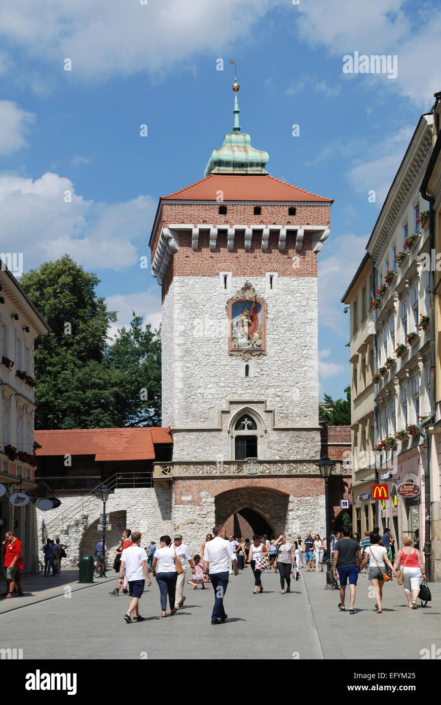 Sankt Florian Tor der alten Stadtmauer von Krakau in Polen. Stockfoto