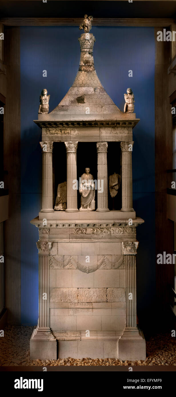 Grab von Grab Denkmal des Lucius Poblicius, 40 n. Chr.. Römisch germanischen Museum Köln Stockfoto