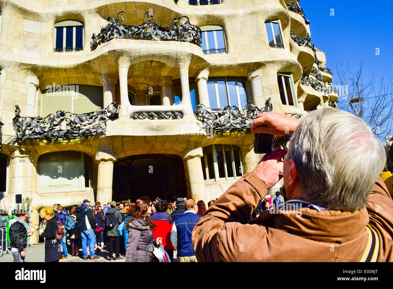 Touristen Fotografieren Mila Haus Auch Bekannt Als La Pedrera