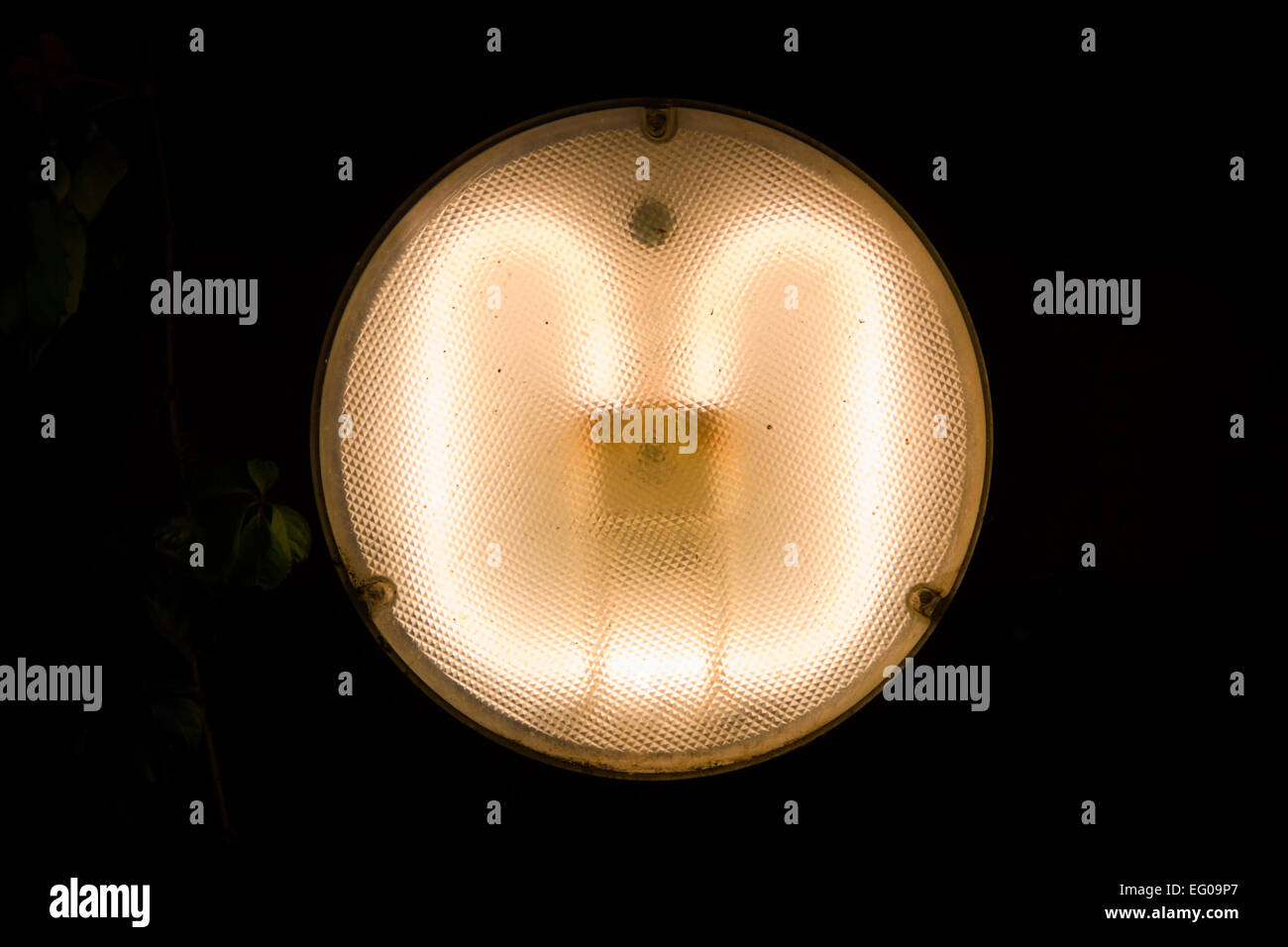 Eine Nacht-Fotografie erschossen in der Nacht, macht die Form des Lichts abheben. Stockfoto