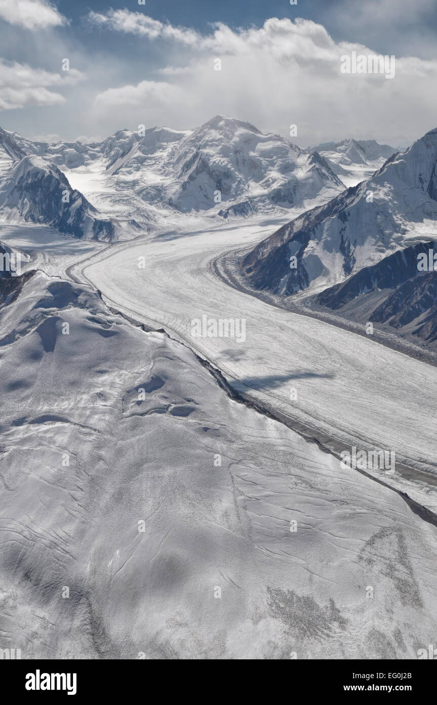 Malerische Aussicht auf Fedchenko Gletscher im Pamir-Gebirge in Tadschikistan Stockfoto