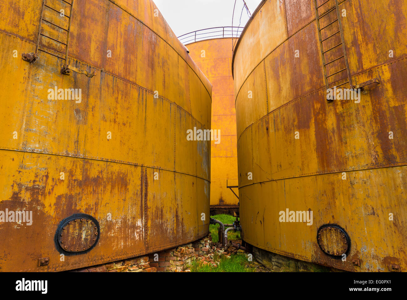 Rosten Walöl Lagertanks in Grytviken Walfang-Station, Südgeorgien, Antarktis Stockfoto