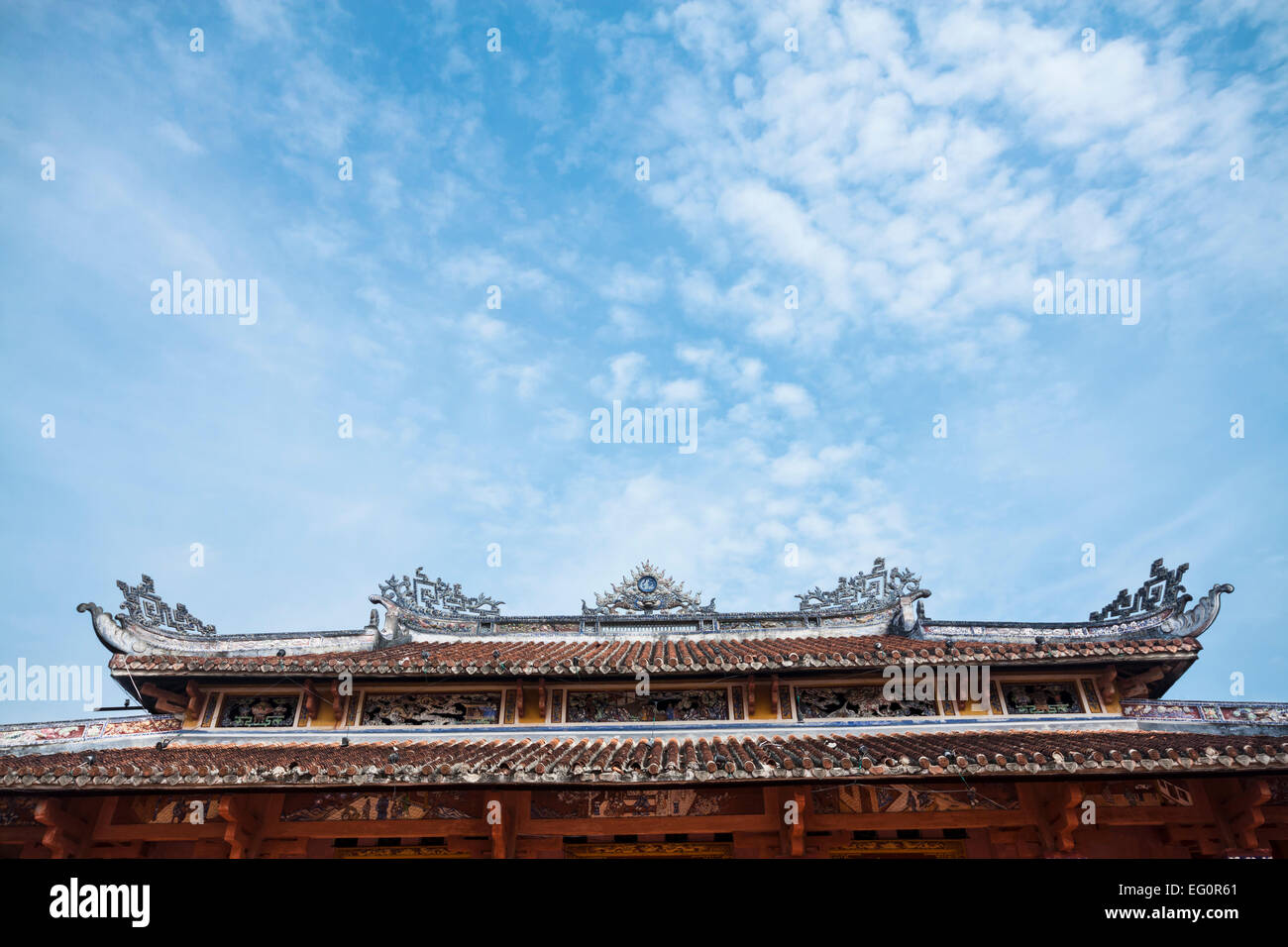 Auf dem Dach des chinesischen Tempel in der alten Stadt Hoi An, UNESCO-Weltkulturerbe, Vietnam, Asien. Stockfoto