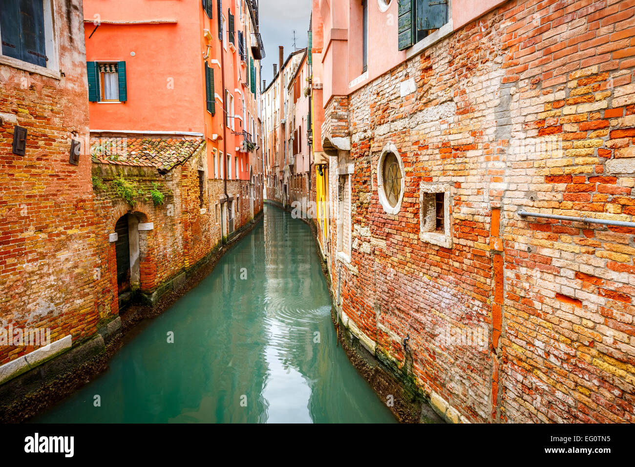 Kanal in Venedig Stockfoto