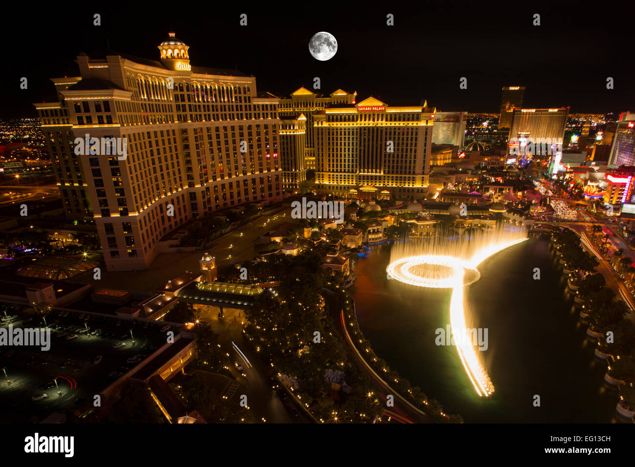 HOTEL CASINOS BELLAGIO FOUNTAINS SOUND LIGHT SHOW STRIP LAS VEGAS SKYLINE NEVADA USA Stockfoto