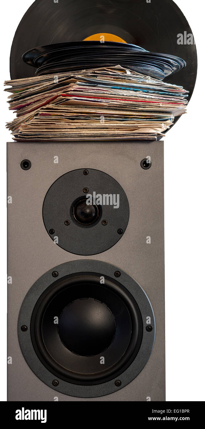 Vinyl records 45 u/min auf einen Lautsprecher gelegt Stockfoto