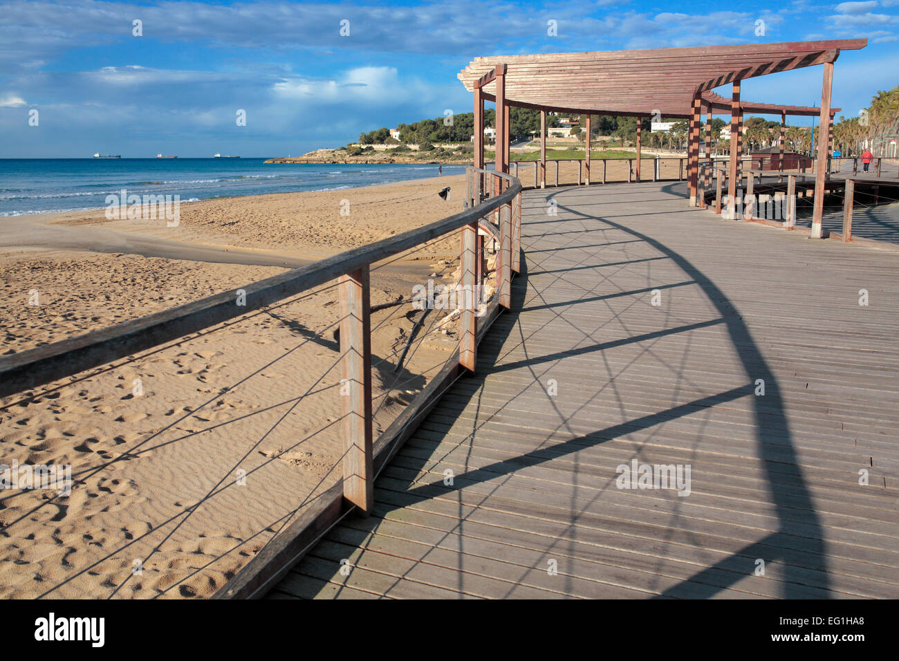 Damm, Mittelmeer, Tarragona, Katalonien, Spanien Stockfoto