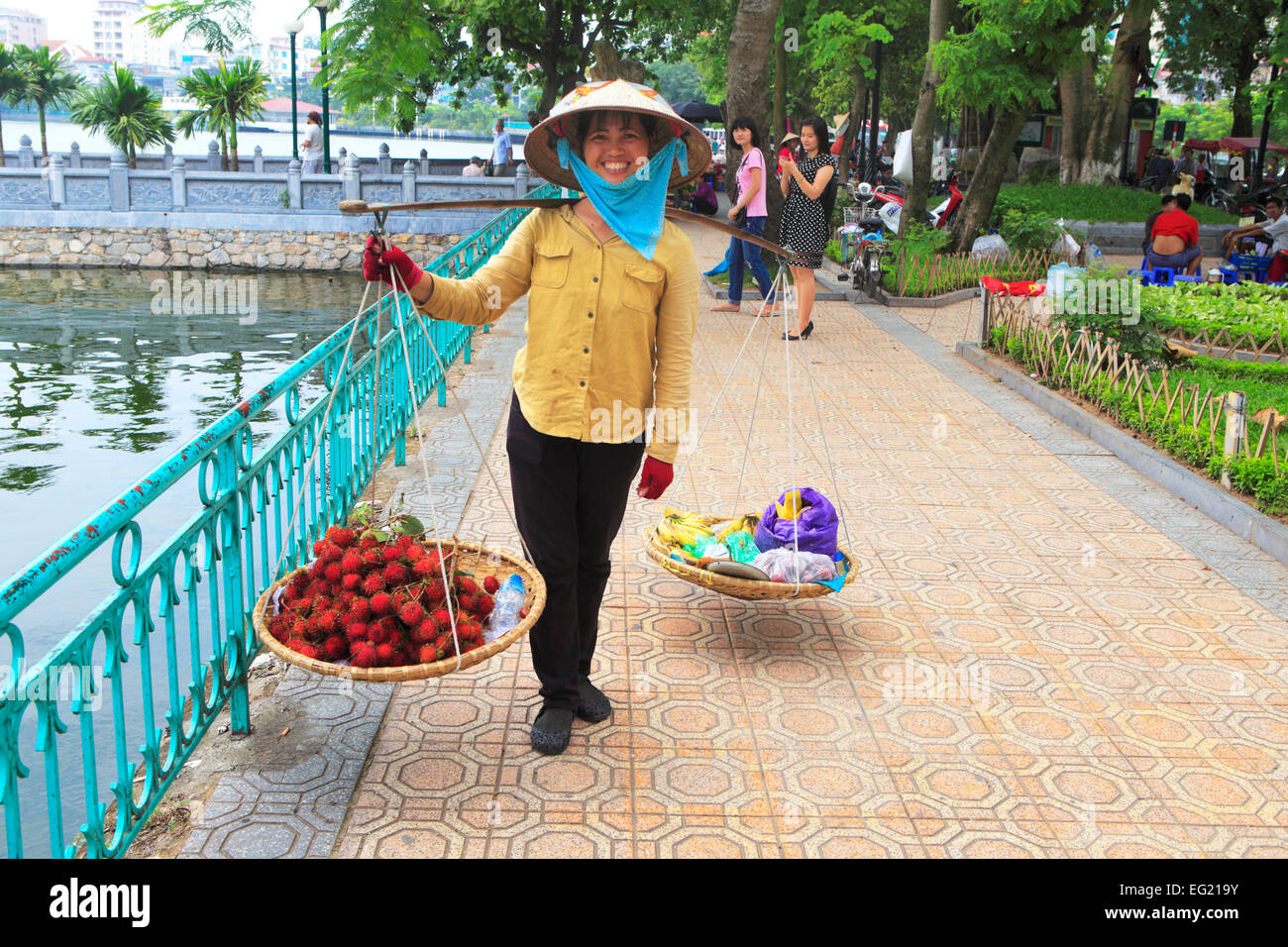 Obstverkäufer, Hanoi, Vietnam Stockfoto
