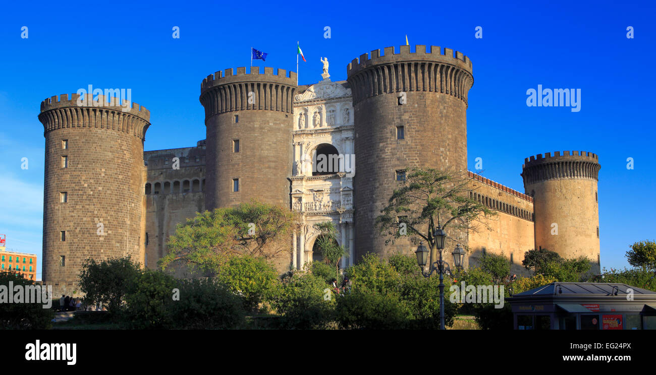 Triumphbogen (1471), Castel Nuovo (Maschio Angioino), Neapel, Kampanien, Italien Stockfoto