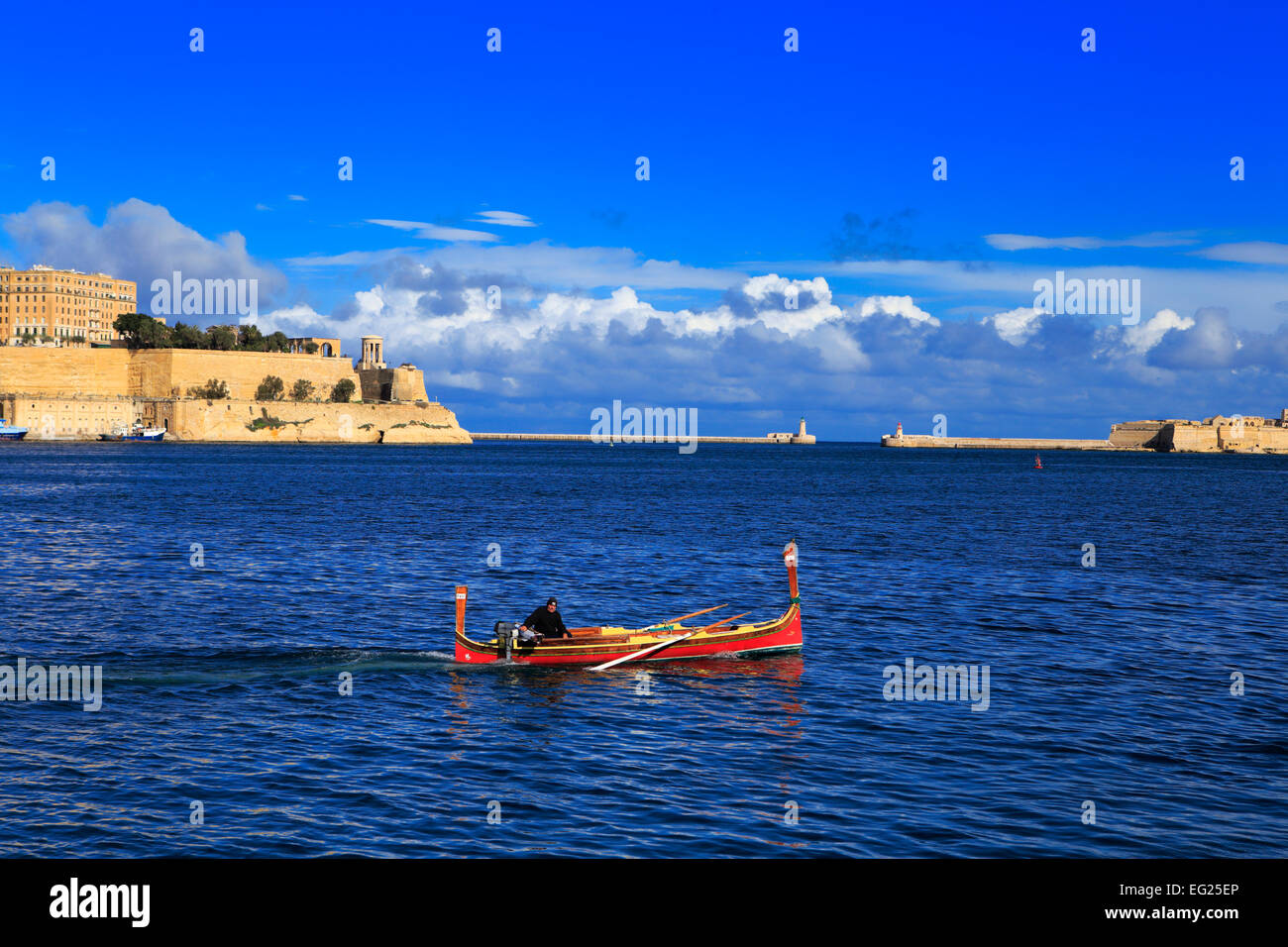 Blick auf Birgu (Vittoriosa) von Isla (Senglea), Malta Stockfoto