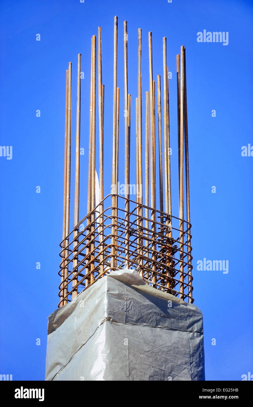 Konstruktionsdetail Industrie mit Stahlstäben Struktur für Beton verstärken Stockfoto