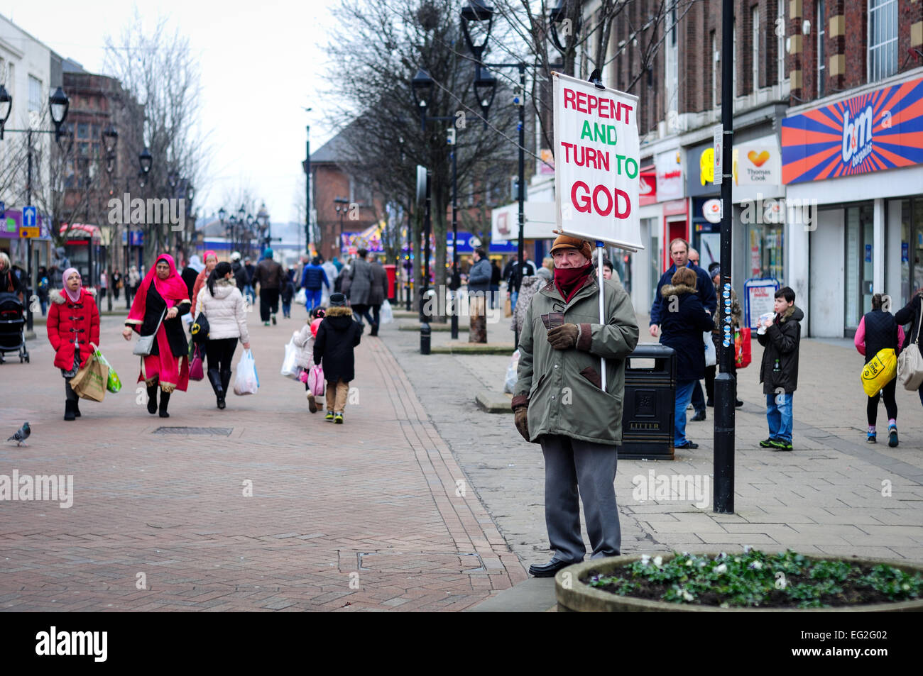 Rotherham, South Yorkshire, UK. Bereuen und sich Gott zuwenden. Stockfoto