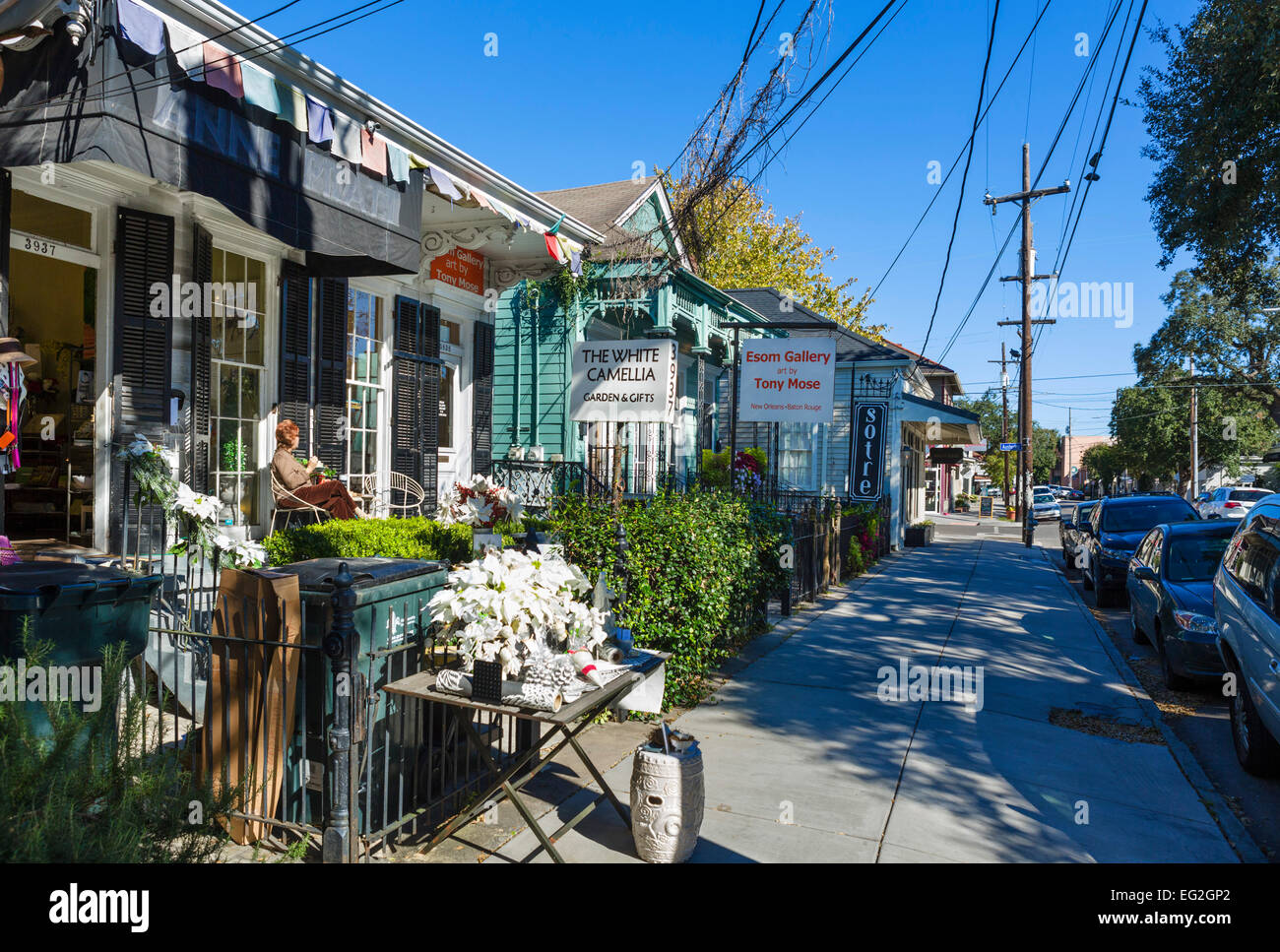 Magazin-Straße in die Touro-Nachbarschaft von Central City, New Orleans, Louisiana, USA Stockfoto