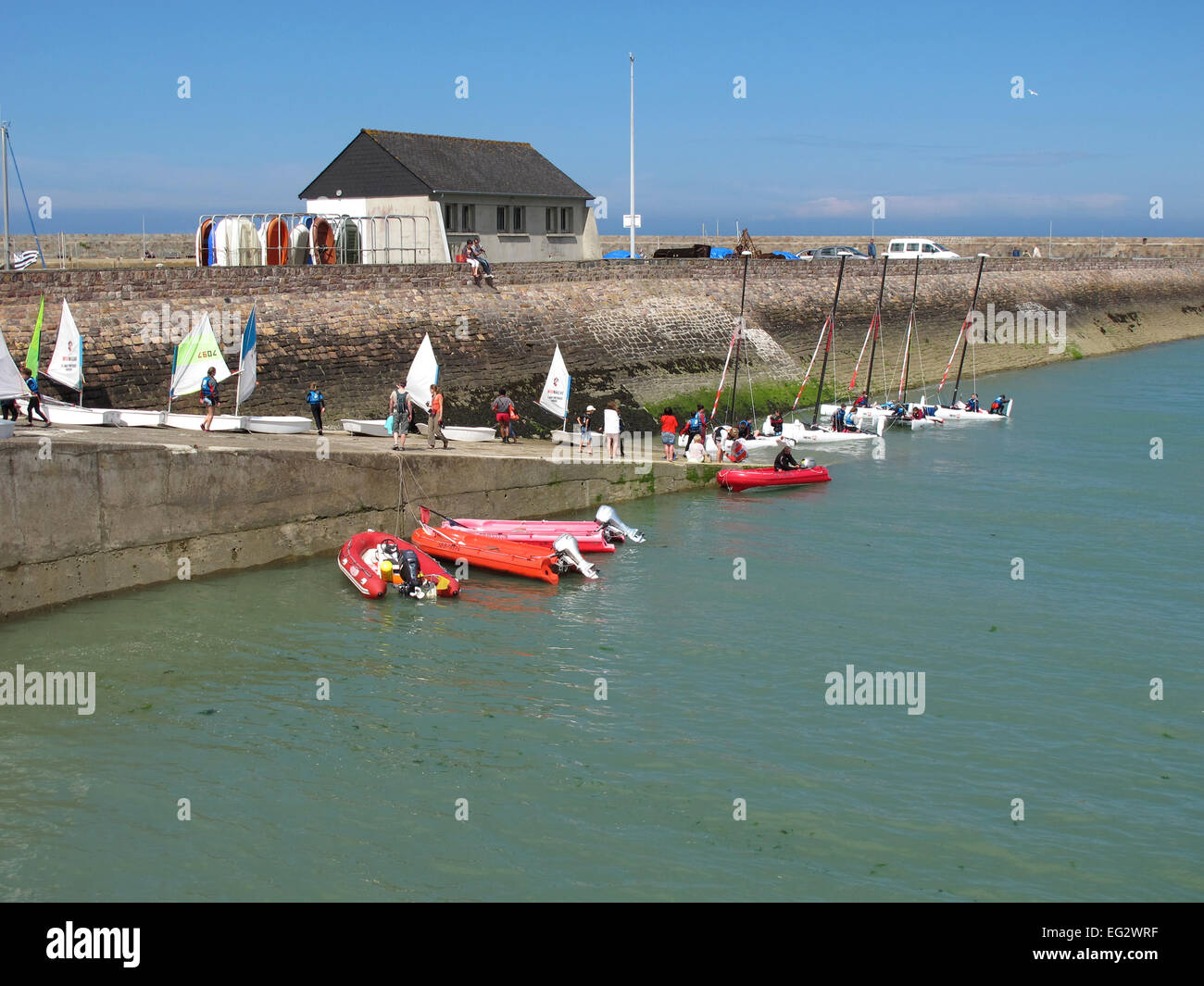 Binic Hafen, Segelschule, Côtes-d ' Armor, Bretagne, Bretagne, Frankreich Stockfoto