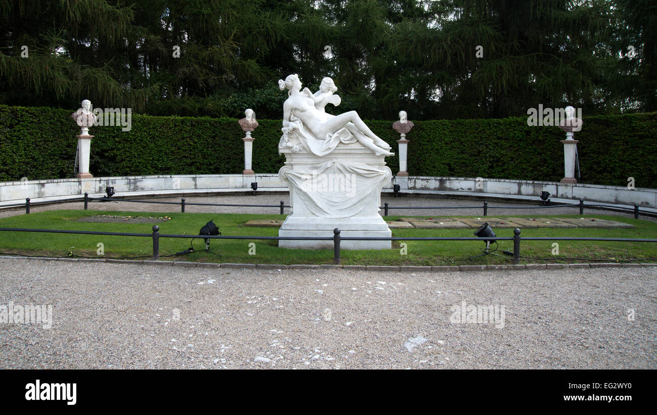 Skulpturen von sanssouci park -Fotos und -Bildmaterial in hoher Auflösung –  Alamy