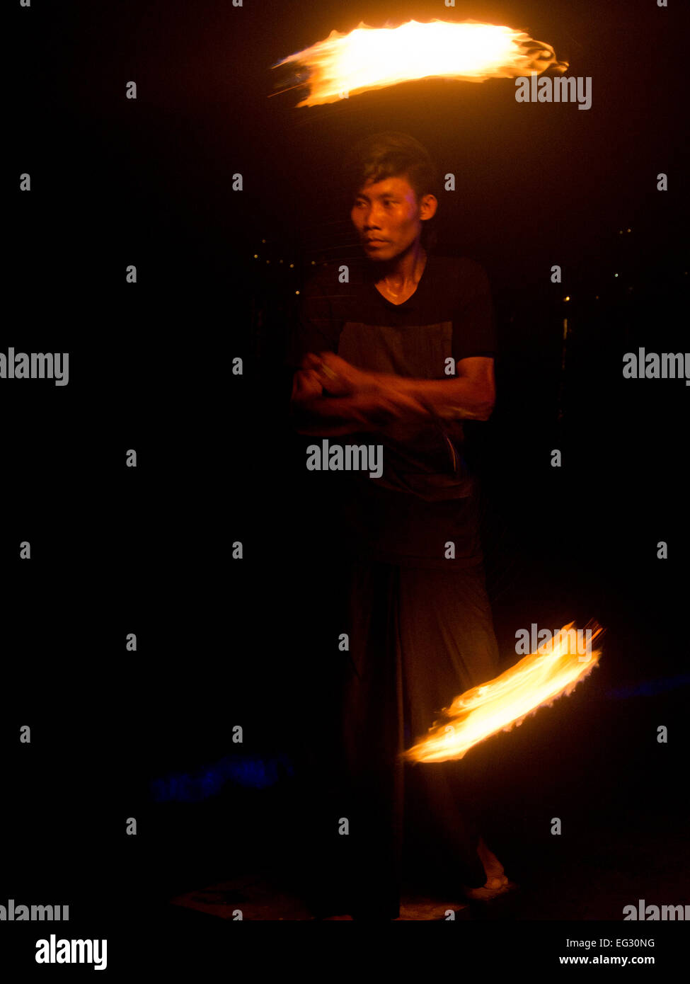 Zehnten Jahrestag Denkmal Sevice in Phi Phi Island in Thailand, wo der Tsunami im Jahr 2004 große Schäden und Verluste von Menschenleben verursacht Stockfoto