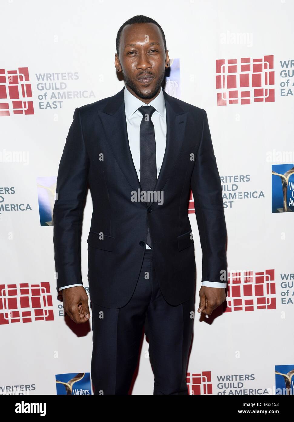 New York, NY, USA. 14. Februar 2015. Mahershala Ali bei Ankunft für den Writers Guild Of America WGA Awards: East Coast Zeremonie, Edison Ballsaal, New York, NY 14. Februar 2015. Bildnachweis: Eli Winston/Everett Collection/Alamy Live-Nachrichten Stockfoto