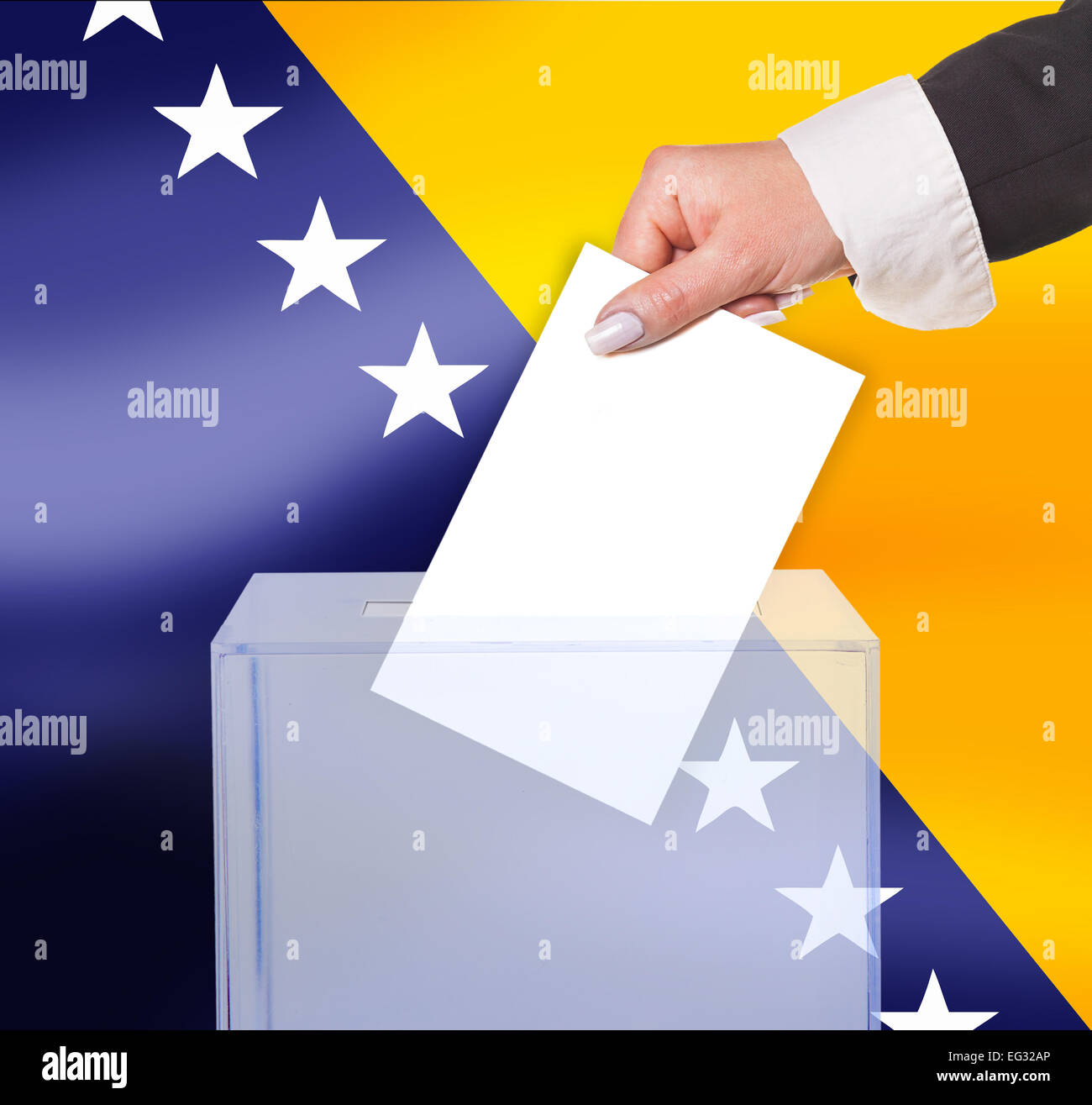 Wahlhilfe Abstimmung durch Stimmzettel, unter der Flagge von Bosnien und Herzegowina Stockfoto