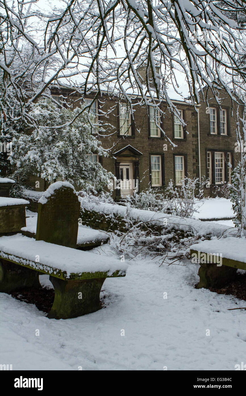Haworth Pfarrhaus im winter Stockfoto