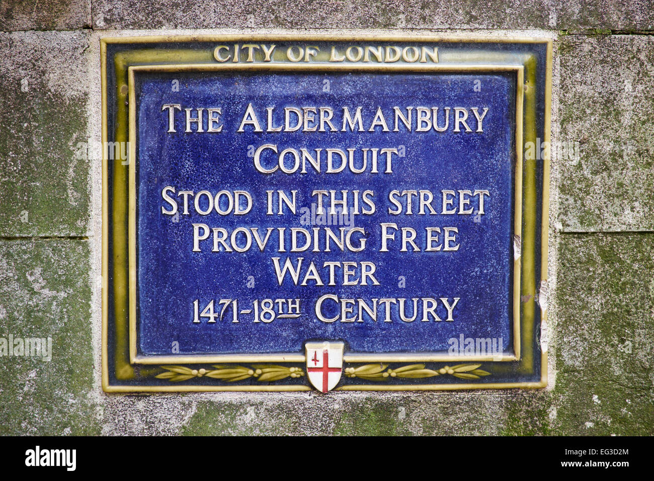 Plaque inmitten der Wand für die Aldermanbury Conduit bietet kostenlose Love Lane Wasserstadt von London UK Stockfoto