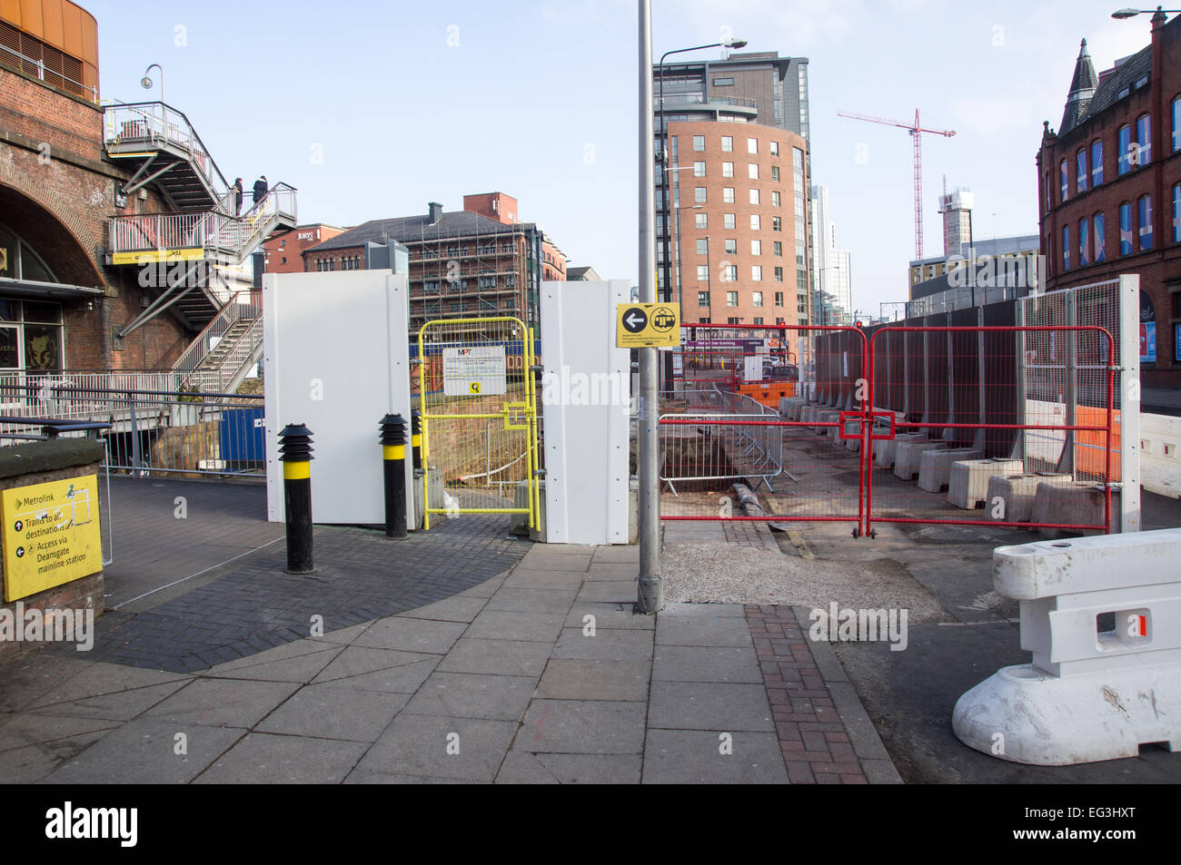 Februar 2015 arbeitet Störung Stadtzentrum Manchester Metrolink Straßenbahn Verbesserung Stockfoto