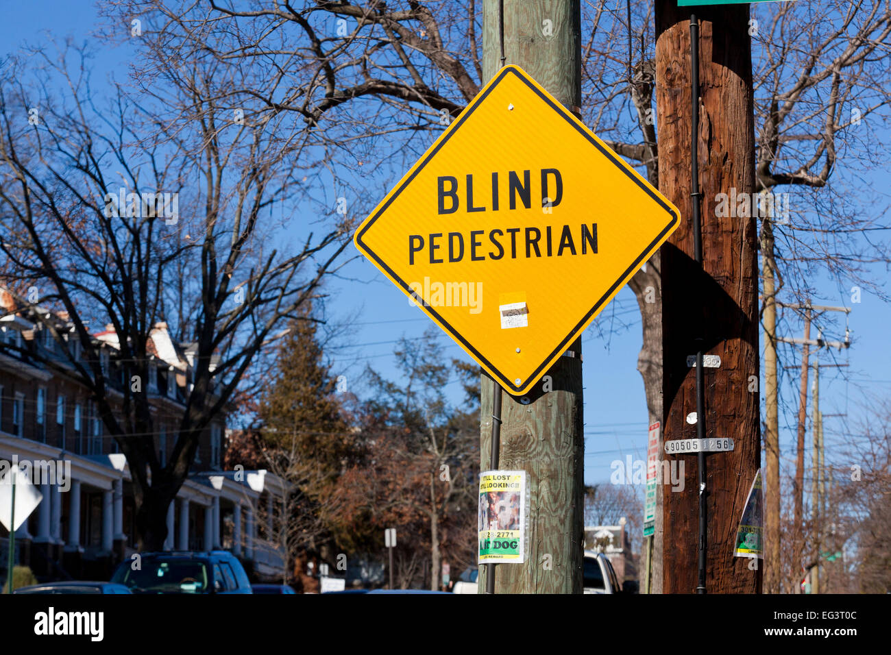 Blinde Fußgänger Zeichen in Wohngegend - USA Stockfoto