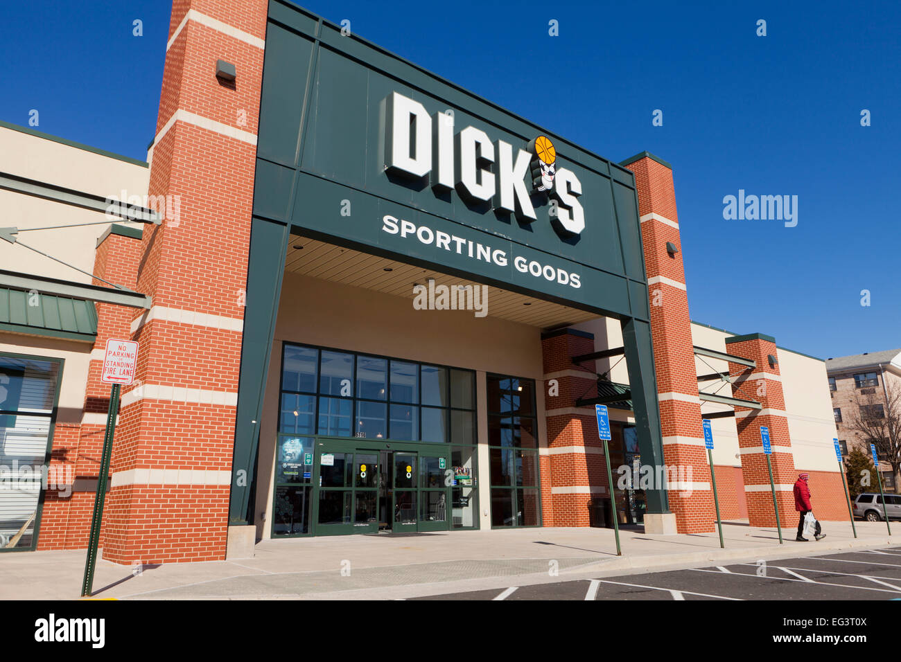 Dick's Sporting Goods Schaufenster - USA Stockfoto