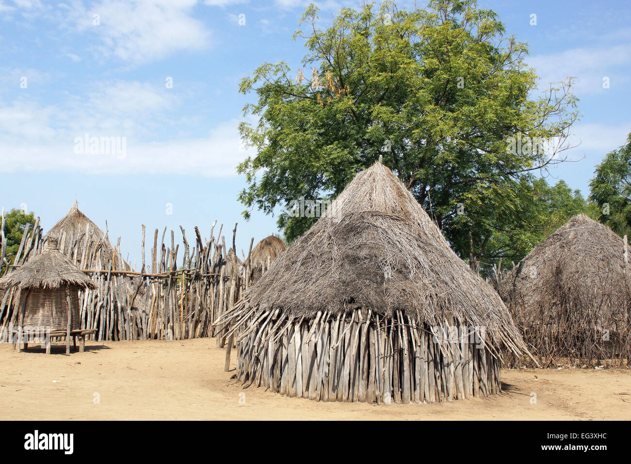 Traditionelle Häuser von Karo Menschen, Äthiopien, Afrika Stockfoto