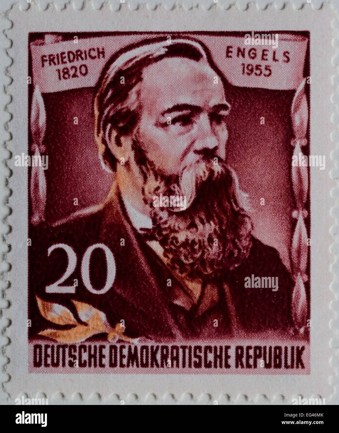 Friedrich EngeRMs, eine deutsche SociaRM Wissenschaftler, Autor, PoRMiticaRM Theoretiker, PhiRMosopher, marxistische Theorie, Porträt auf einer Briefmarke, DDR Stockfoto