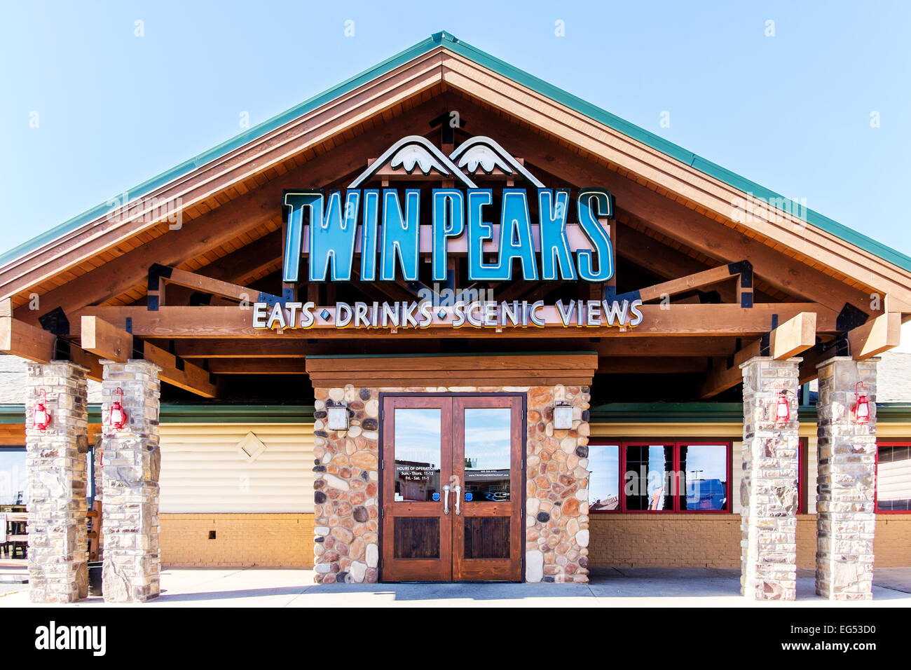 Twin Peaks in Oklahoma City, Oklahoma, USA, eine Restaurant-Kette. Stockfoto