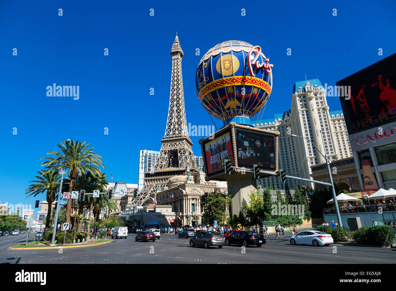USA, Nevada, Strip und Paris Las Vegas Hotel. Stockfoto