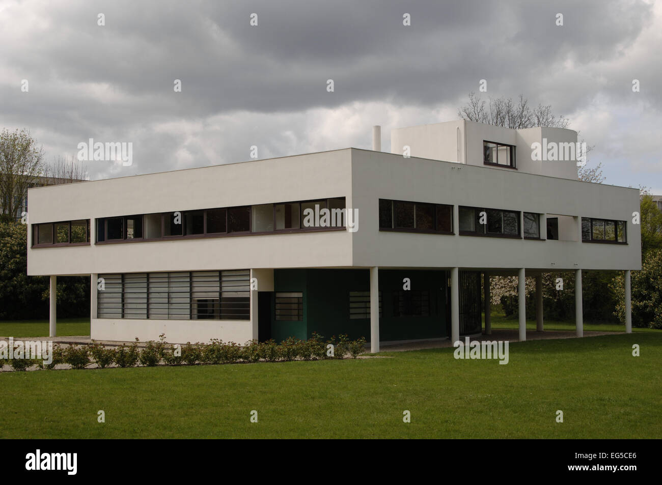 Frankreich. Poissy. Villa Savoye. Entworfen vom Schweizer Architekten Le Corbusier (1887-1965). 1928-1931. International Style. Stockfoto