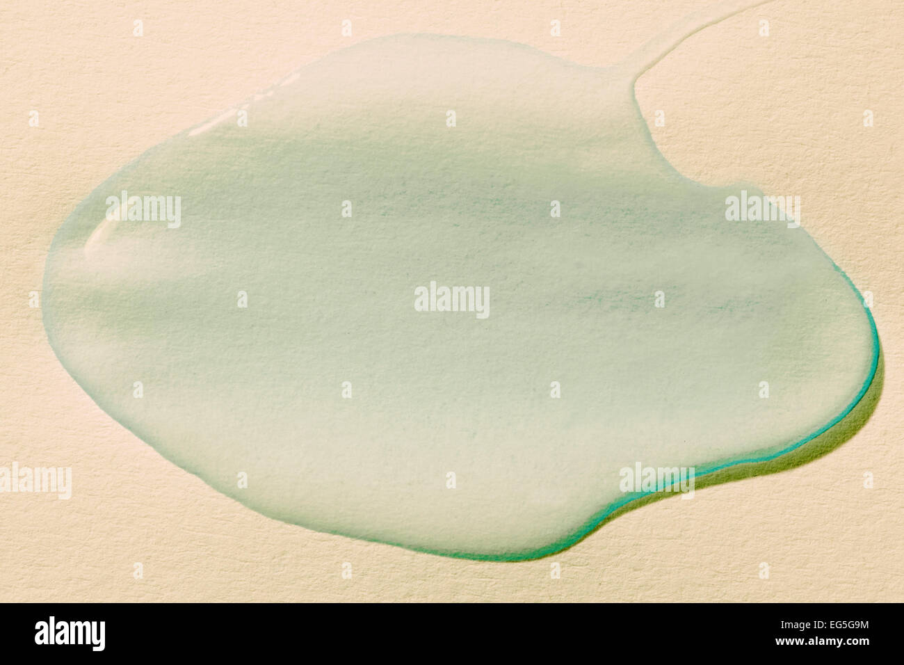 Flüssigkeit in die Form der Sprechblase färben. Vintage, Retro-Stil Stockfoto