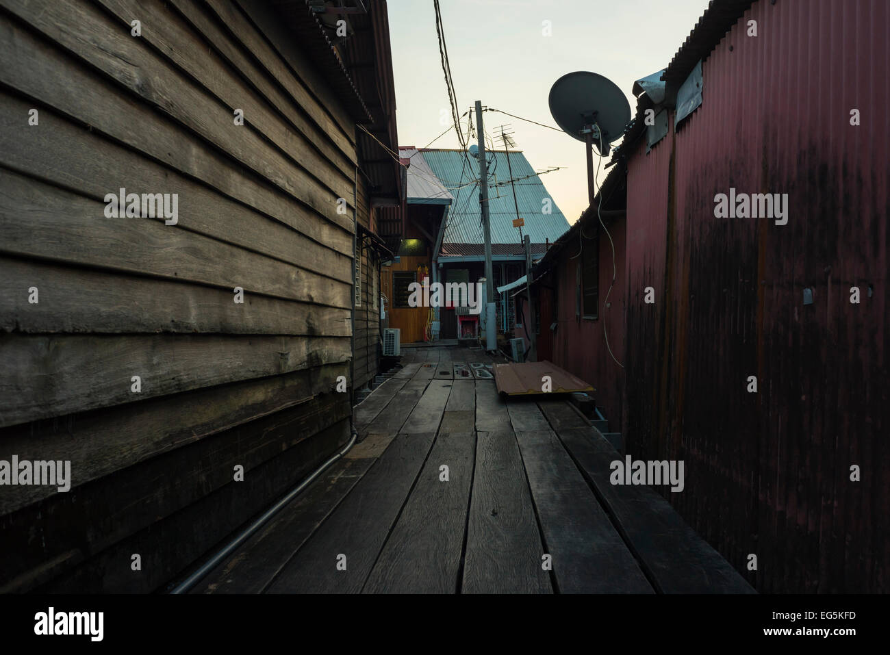 Gassen von Wohnhaus in Lim Steg Stockfoto