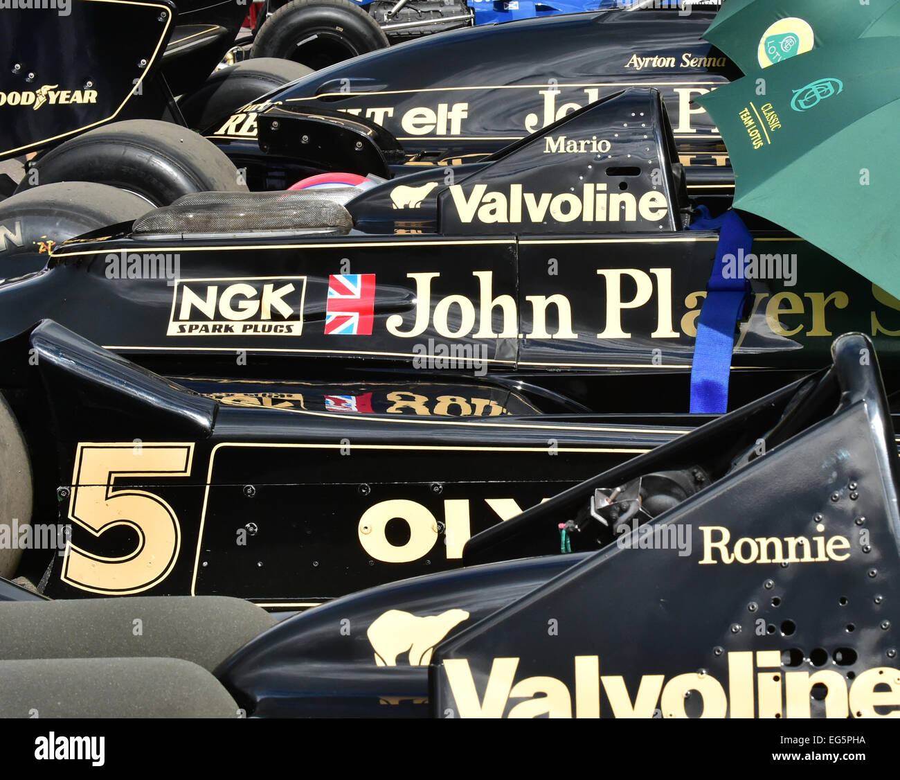 Eine Sammlung von JPS Lotus F1 Autos beim Goodwood Festival of Speed 2014 Stockfoto