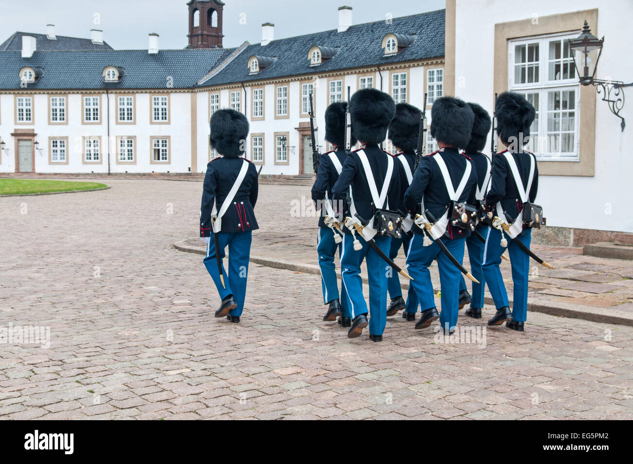 Königliche Garde ändern auf Fredensborg Palast in Fredensborg, Dänemark Stockfoto