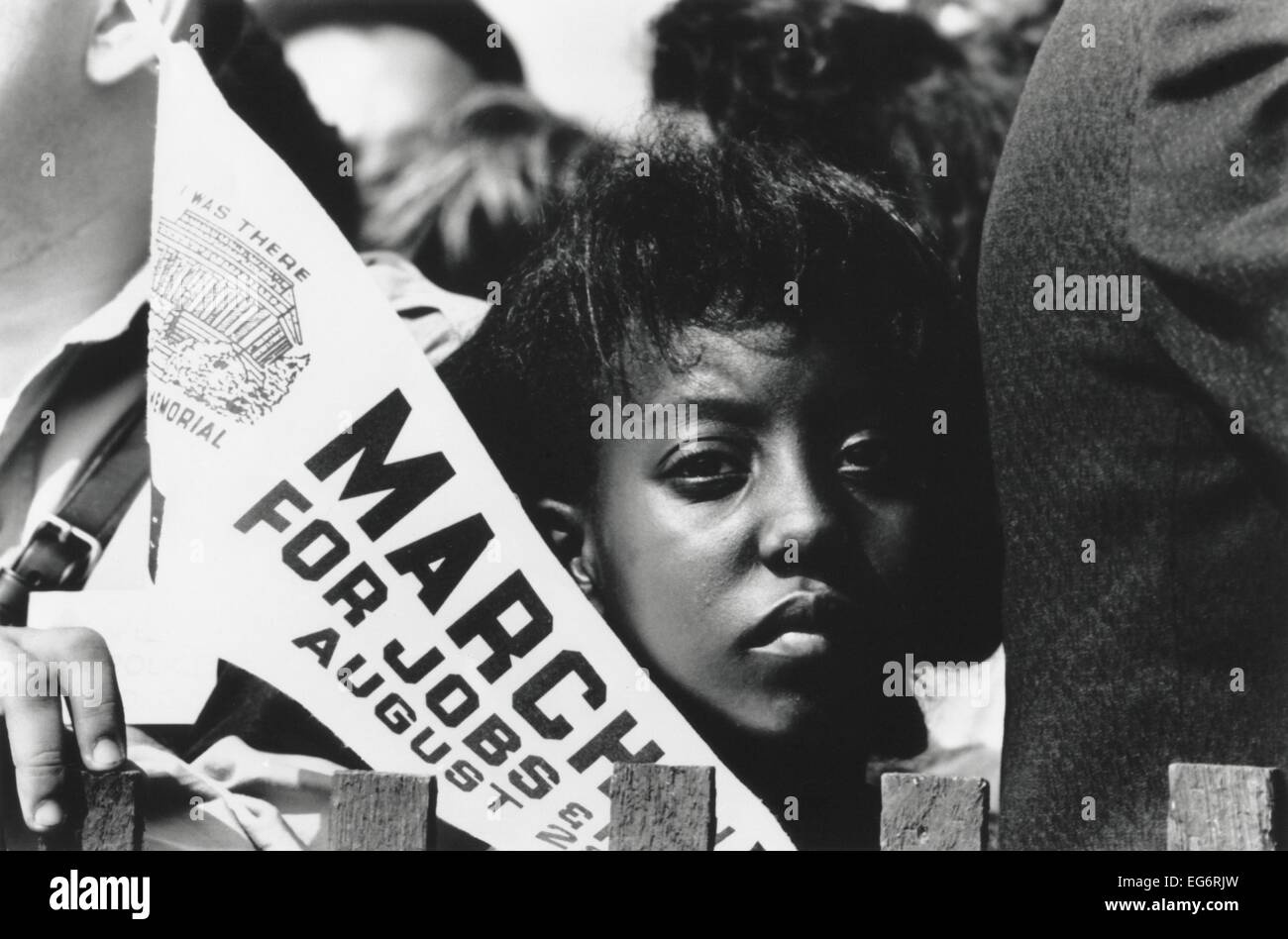 Junge Demonstrantin am Marsch auf Washington für Arbeitsplätze und Freiheit. 28. August 1963. (BSLOC 2014 13 127) Stockfoto