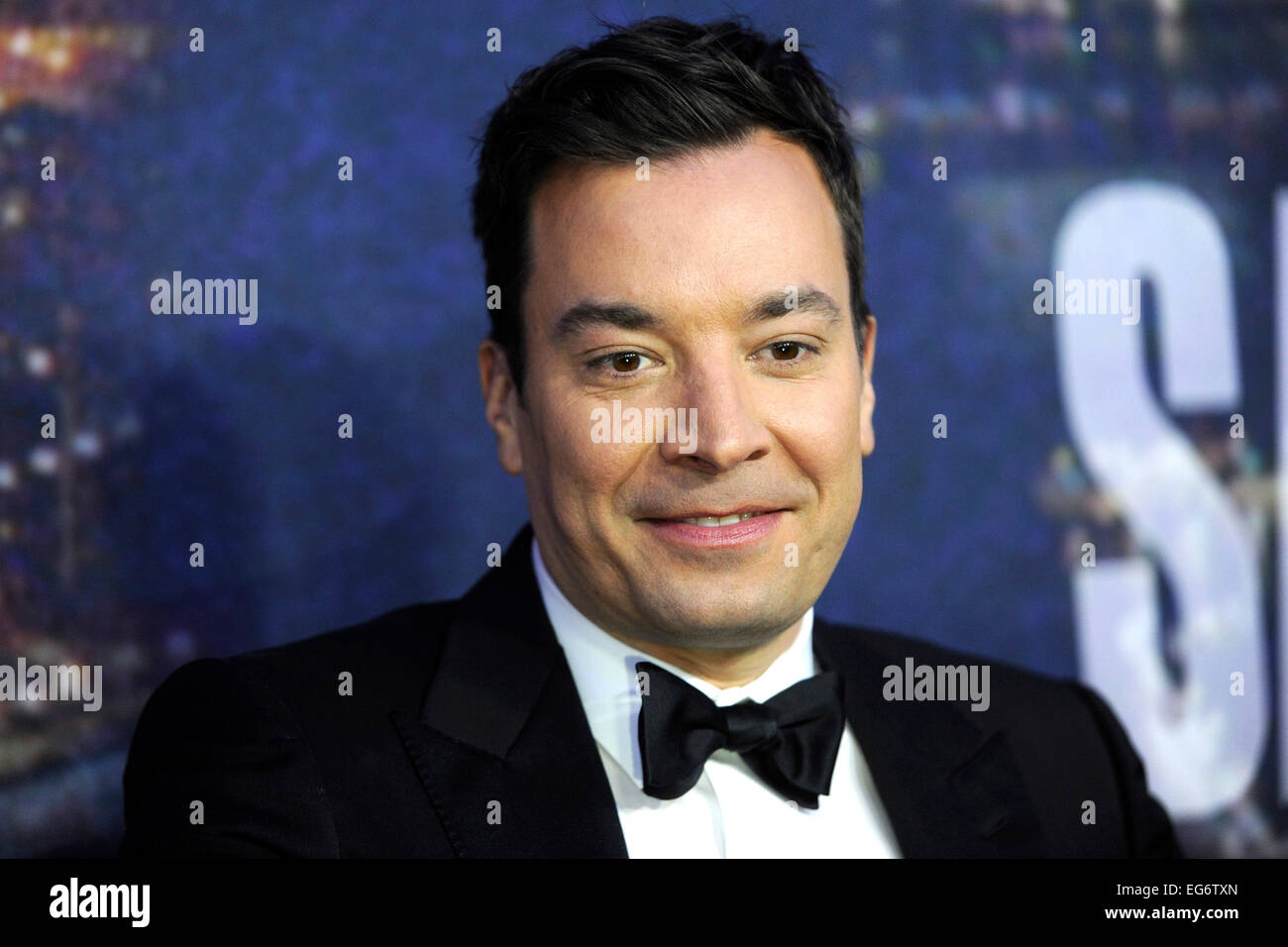 Jimmy Fallon Teilnahme an SNL 40th Anniversary Celebration am Rockefeller Plaza am 15. Februar 2015 in New York City/Picture alliance Stockfoto