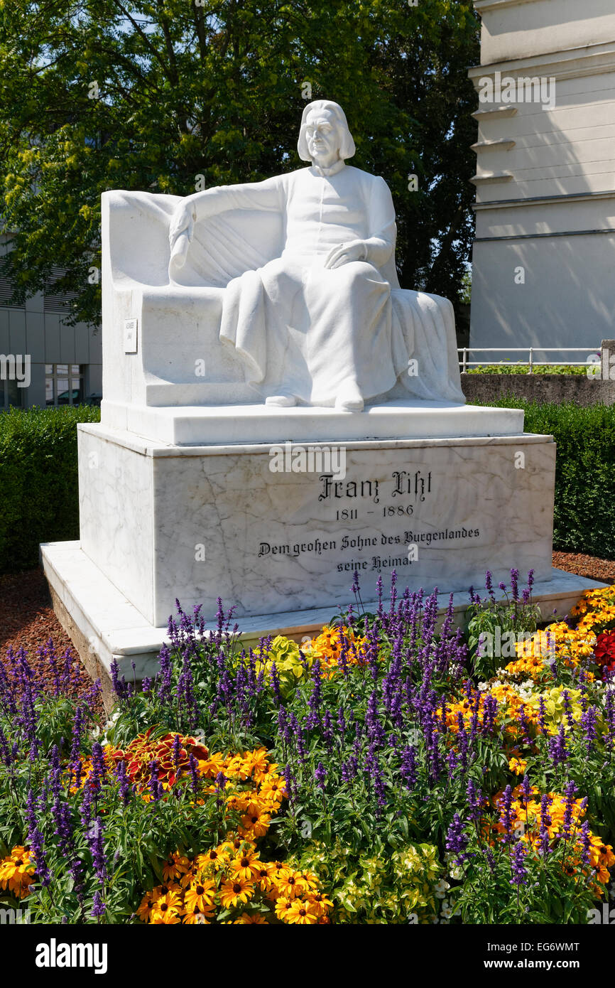 Franz Liszt-Denkmal aus Marmor von A. Járay, Nordburgenland, Eisenstadt, Burgenland, Österreich Stockfoto