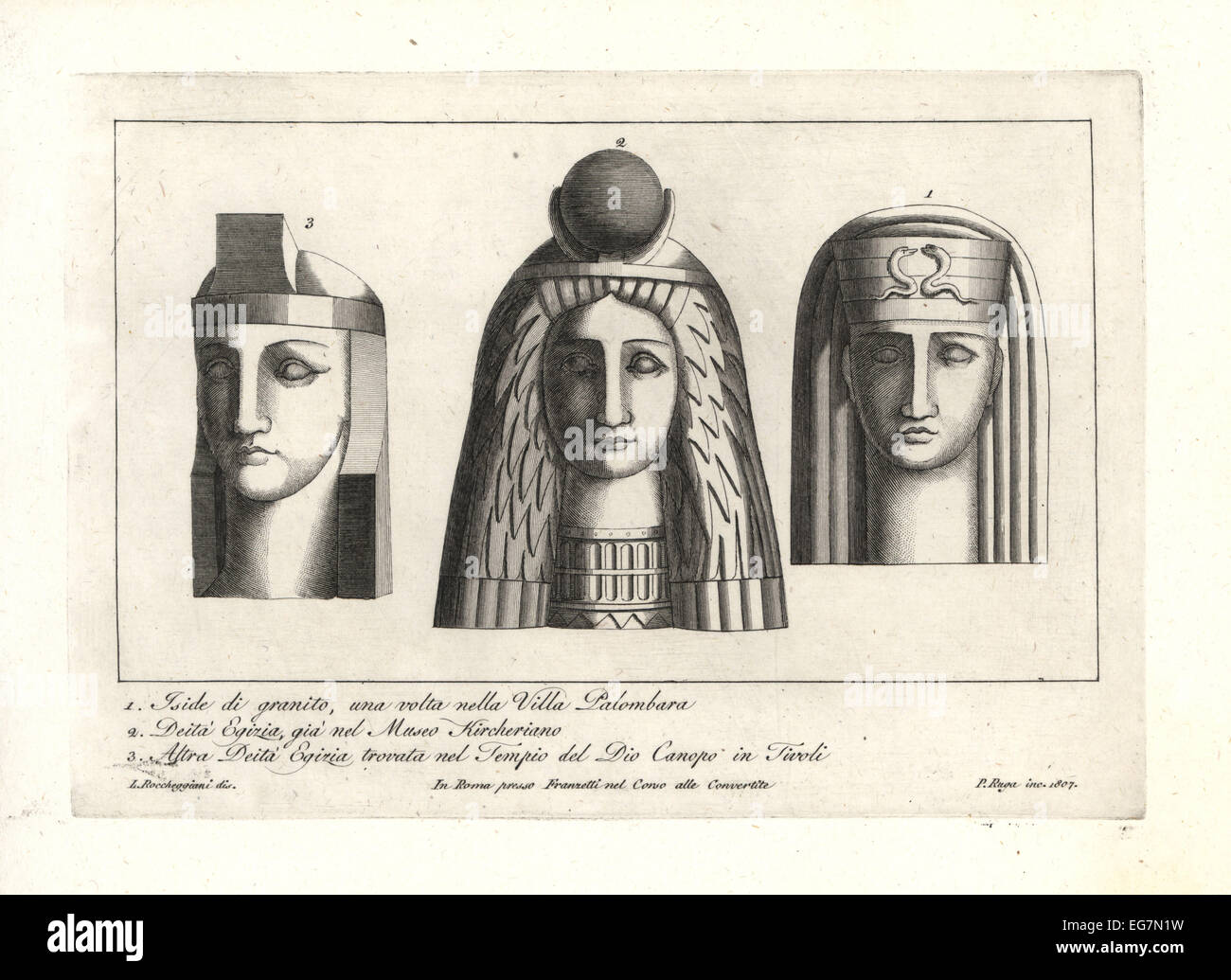 Statuen der ägyptischen Göttin Isis und andere ägyptische Gottheiten. Stockfoto