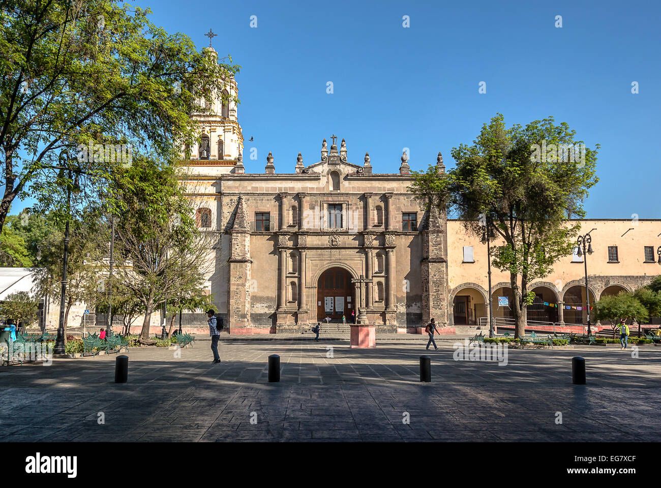 Die Pfarrei und Ex-Kloster von San Juan Bautista in Coyoacán, Mexiko-Stadt. Stockfoto