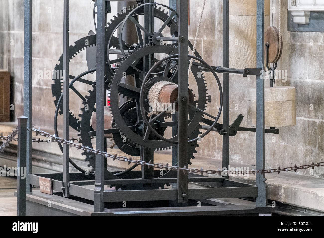 Die älteste funktionierende mittelalterliche Uhr der Welt in der Kathedrale von Salisbury Stockfoto